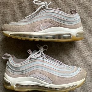 used nike airmax 97 light pink suede